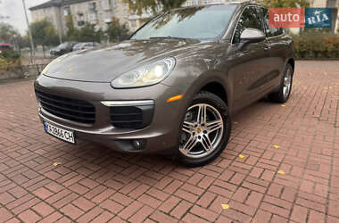 Внедорожник / Кроссовер Porsche Cayenne 2015 в Киеве
