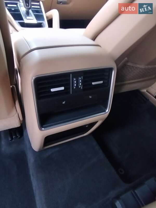 Позашляховик / Кросовер Porsche Cayenne 2018 в Чернігові фото 22 Позашляховик / Кросовер Porsche Cayenne 2018 в Чернігові