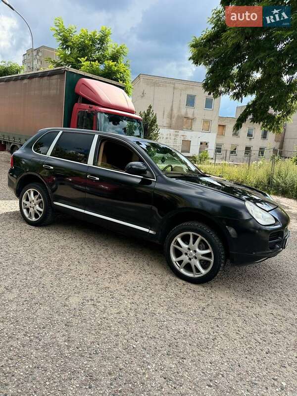 Внедорожник / Кроссовер Porsche Cayenne 2005 в Одессе