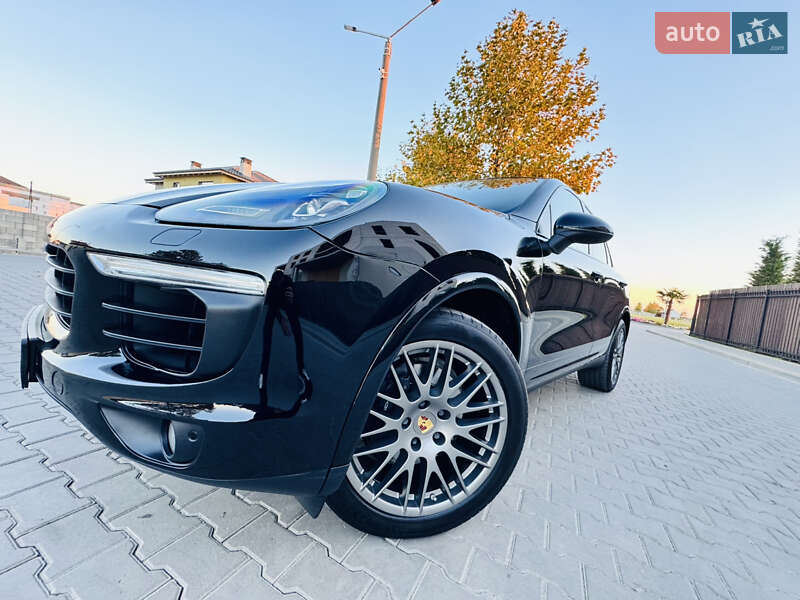 Внедорожник / Кроссовер Porsche Cayenne 2017 в Одессе фото 13 Внедорожник / Кроссовер Porsche Cayenne 2017 в Одессе