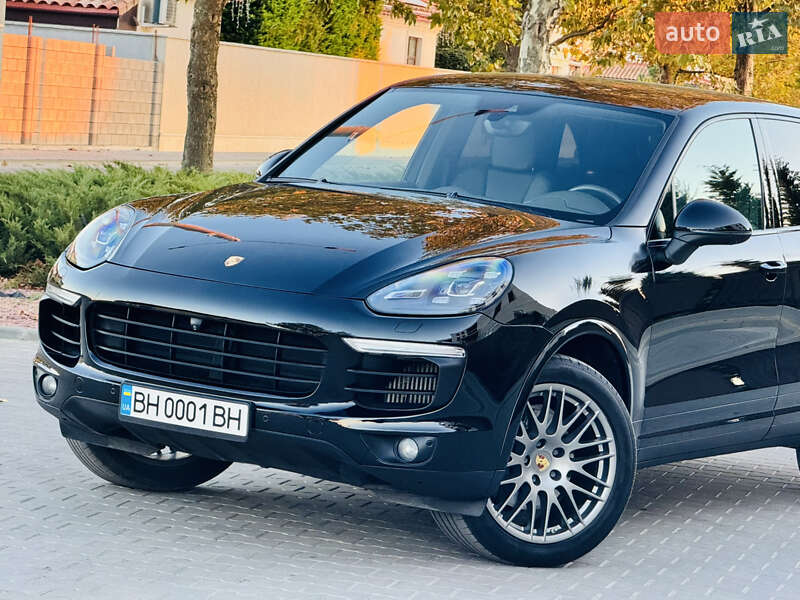 Внедорожник / Кроссовер Porsche Cayenne 2017 в Одессе фото 42 Внедорожник / Кроссовер Porsche Cayenne 2017 в Одессе
