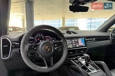 Внедорожник / Кроссовер Porsche Cayenne 2019 в 