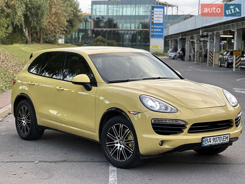 Внедорожник / Кроссовер Porsche Cayenne 2010 в Киеве фото 7 Внедорожник / Кроссовер Porsche Cayenne 2010 в Киеве