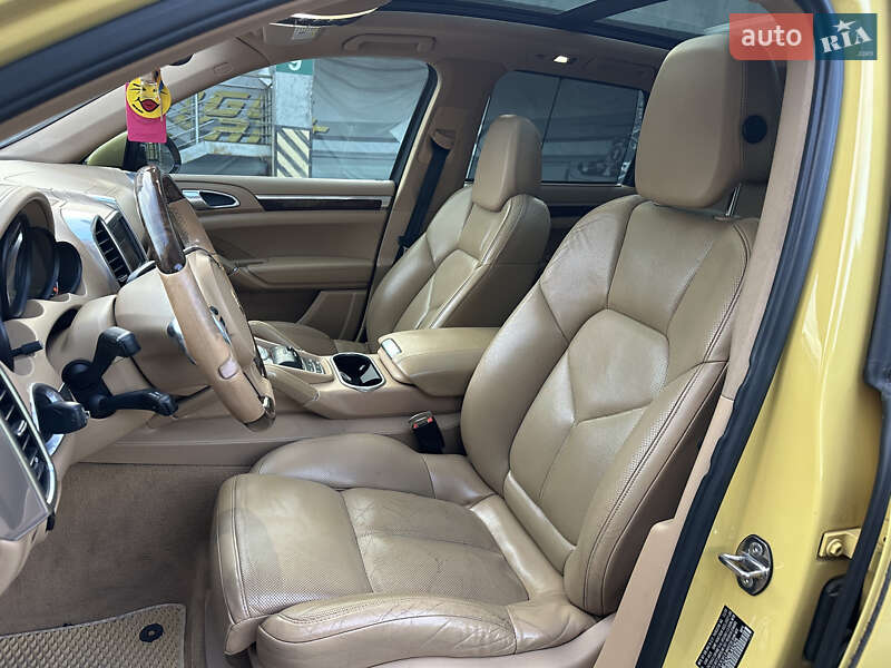Внедорожник / Кроссовер Porsche Cayenne 2010 в Киеве фото 26 Внедорожник / Кроссовер Porsche Cayenne 2010 в Киеве