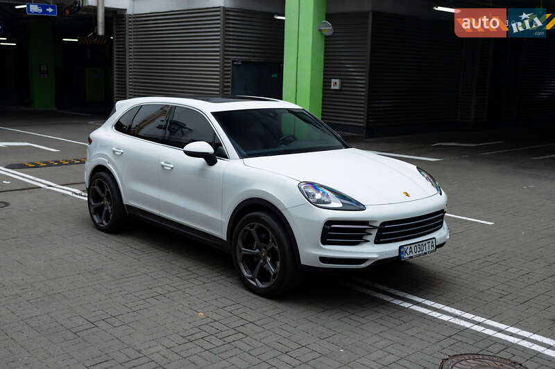 Porsche Cayenne 2020