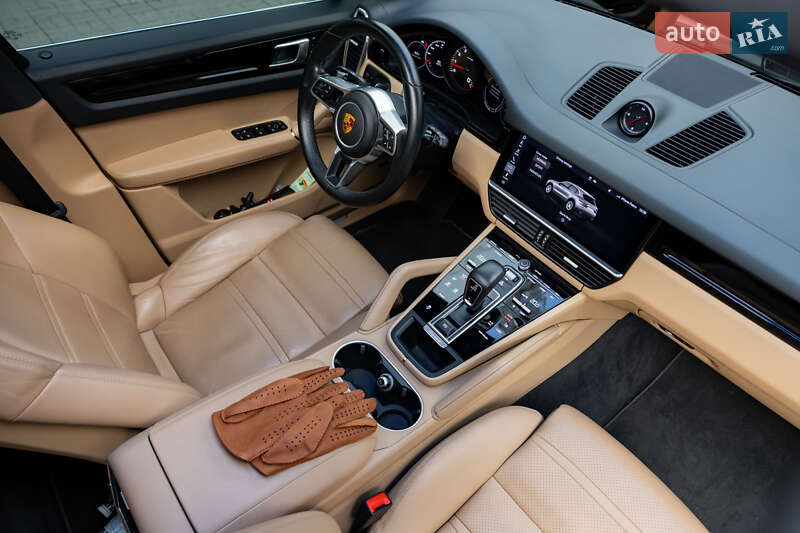 Позашляховик / Кросовер Porsche Cayenne 2020 в Києві