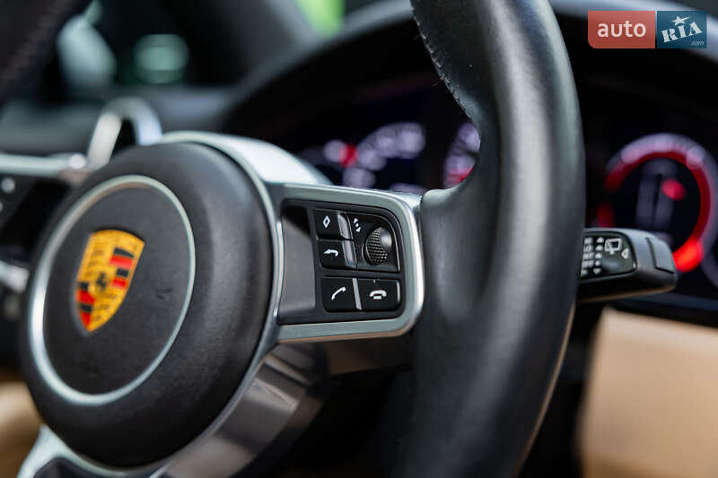 Позашляховик / Кросовер Porsche Cayenne 2020 в Києві