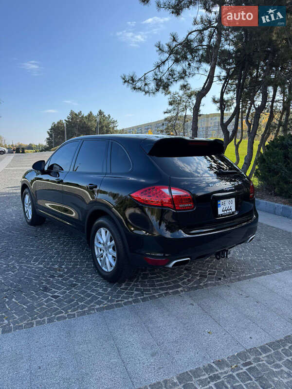 Позашляховик / Кросовер Porsche Cayenne 2014 в Дніпрі фото 5 Позашляховик / Кросовер Porsche Cayenne 2014 в Дніпрі