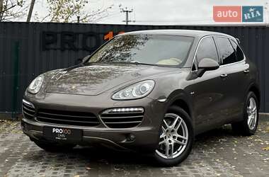 Внедорожник / Кроссовер Porsche Cayenne 2013 в Киеве