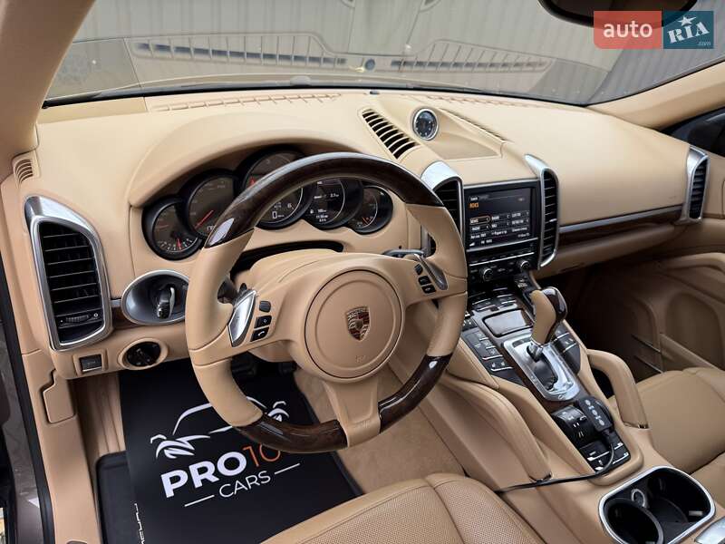 Позашляховик / Кросовер Porsche Cayenne 2013 в Києві фото 26 Позашляховик / Кросовер Porsche Cayenne 2013 в Києві