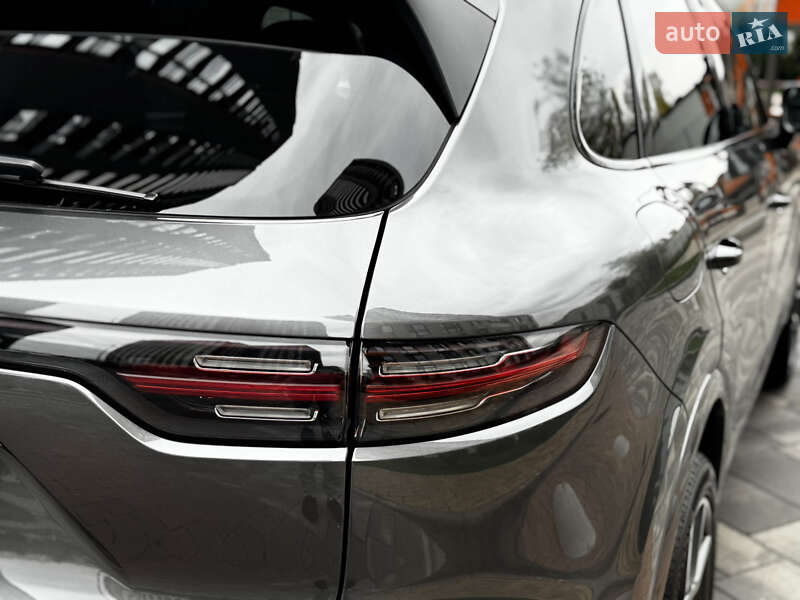 Позашляховик / Кросовер Porsche Cayenne 2019 в Києві фото 13 Позашляховик / Кросовер Porsche Cayenne 2019 в Києві