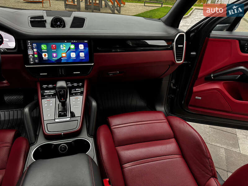 Позашляховик / Кросовер Porsche Cayenne 2019 в Києві фото 42 Позашляховик / Кросовер Porsche Cayenne 2019 в Києві