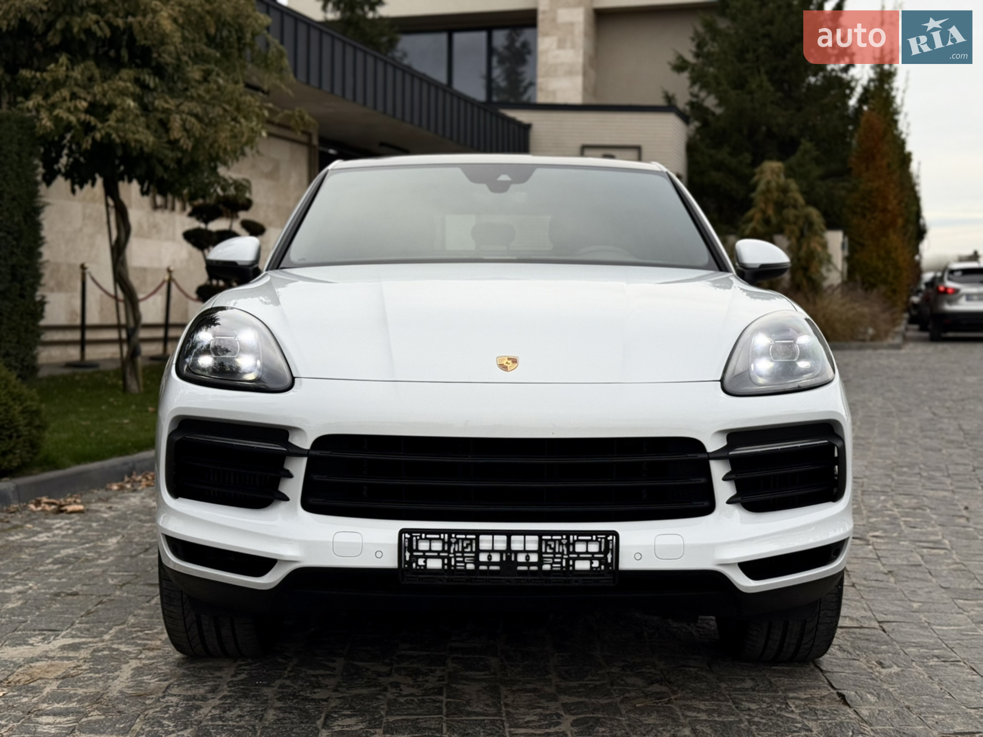 2019 Porsche Cayenne - мініатюра 3