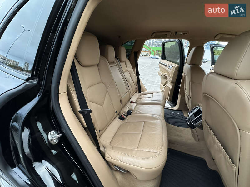 Позашляховик / Кросовер Porsche Cayenne 2013 в Одесі фото 36 Позашляховик / Кросовер Porsche Cayenne 2013 в Одесі