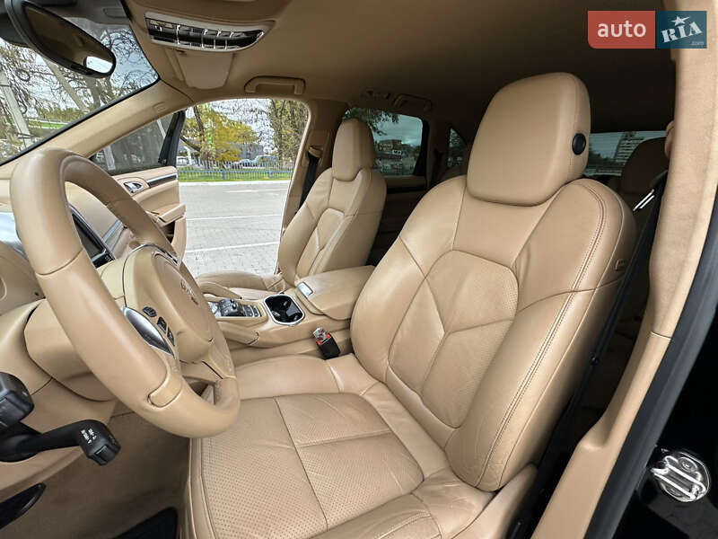 Позашляховик / Кросовер Porsche Cayenne 2013 в Одесі фото 61 Позашляховик / Кросовер Porsche Cayenne 2013 в Одесі