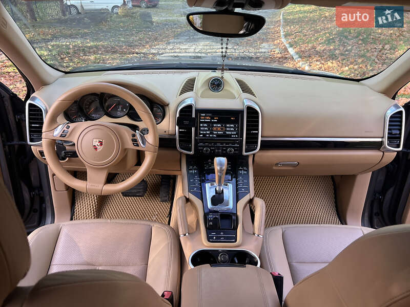 Внедорожник / Кроссовер Porsche Cayenne 2012 в Тернополе фото 13 Внедорожник / Кроссовер Porsche Cayenne 2012 в Тернополе
