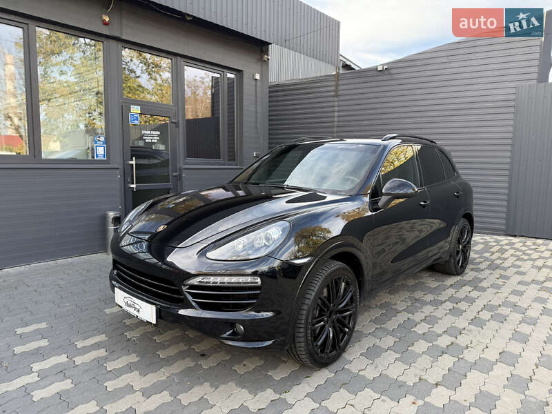 Позашляховик / Кросовер Porsche Cayenne 2012 в Чернівцях фото 2 Позашляховик / Кросовер Porsche Cayenne 2012 в Чернівцях