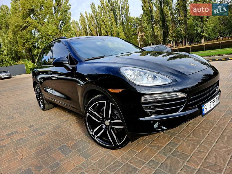 Внедорожник / Кроссовер Porsche Cayenne 2013 в Полтаве фото 16 Внедорожник / Кроссовер Porsche Cayenne 2013 в Полтаве