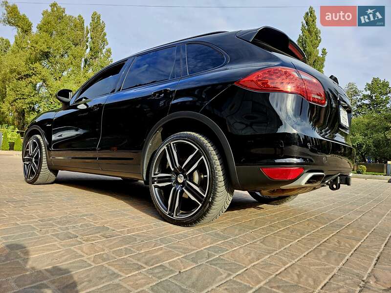 Внедорожник / Кроссовер Porsche Cayenne 2013 в Полтаве фото 34 Внедорожник / Кроссовер Porsche Cayenne 2013 в Полтаве