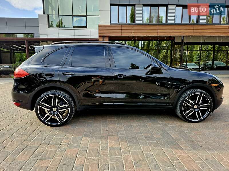 Внедорожник / Кроссовер Porsche Cayenne 2013 в Полтаве фото 41 Внедорожник / Кроссовер Porsche Cayenne 2013 в Полтаве