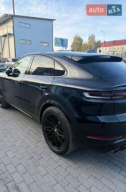 Позашляховик / Кросовер Porsche Cayenne 2024 в Києві