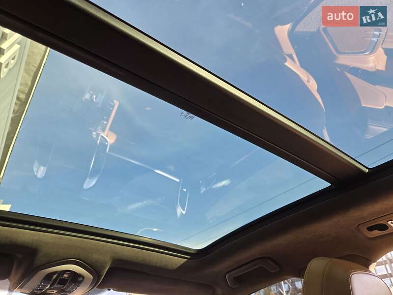 Внедорожник / Кроссовер Porsche Cayenne 2010 в Киеве