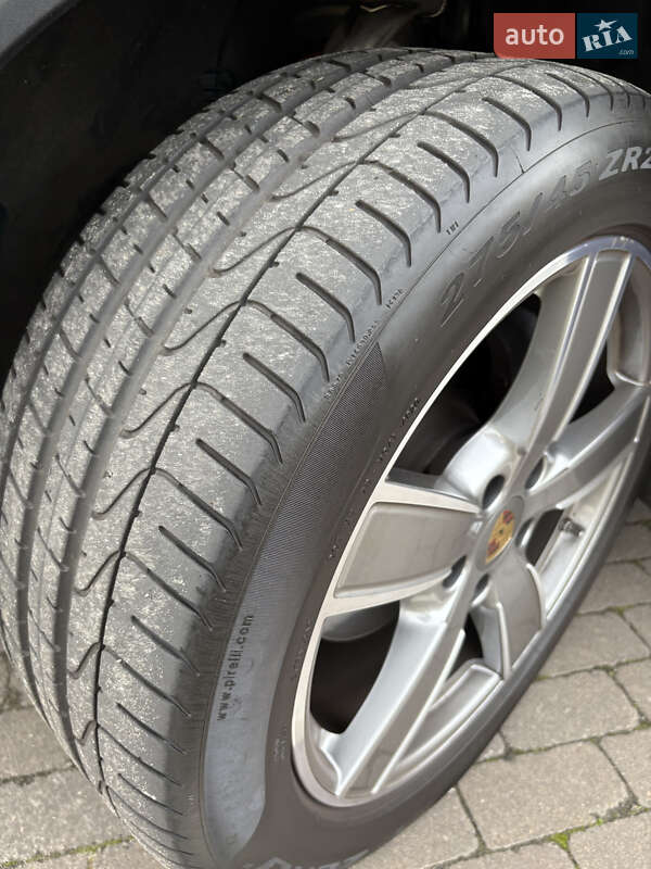 Позашляховик / Кросовер Porsche Cayenne 2018 в Києві