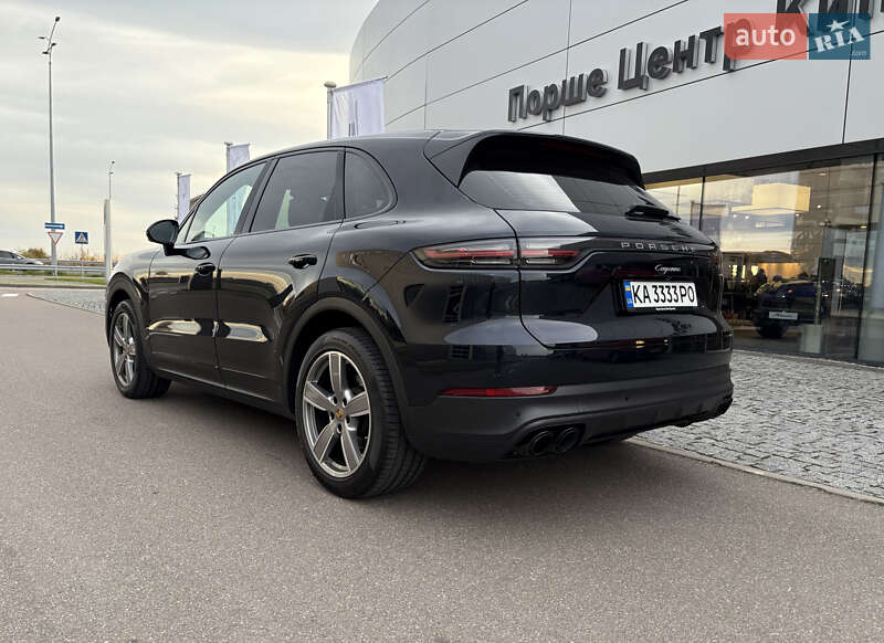 Позашляховик / Кросовер Porsche Cayenne 2018 в Києві