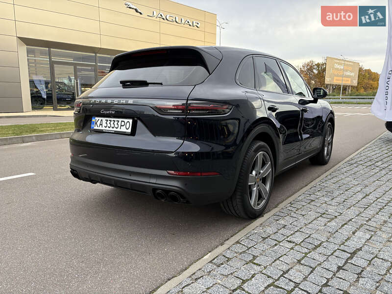 Позашляховик / Кросовер Porsche Cayenne 2018 в Києві