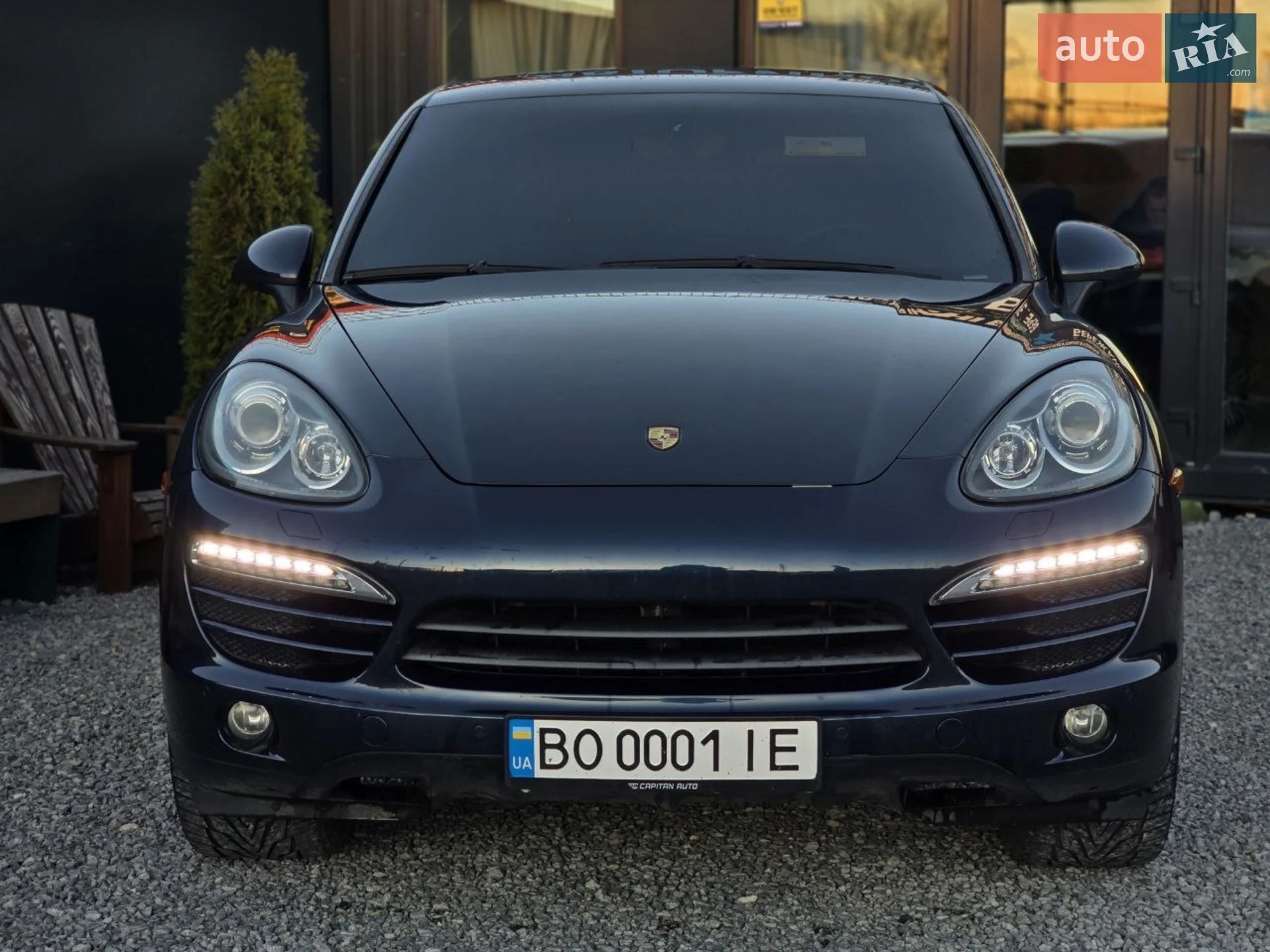2011 Porsche Cayenne - мініатюра 2