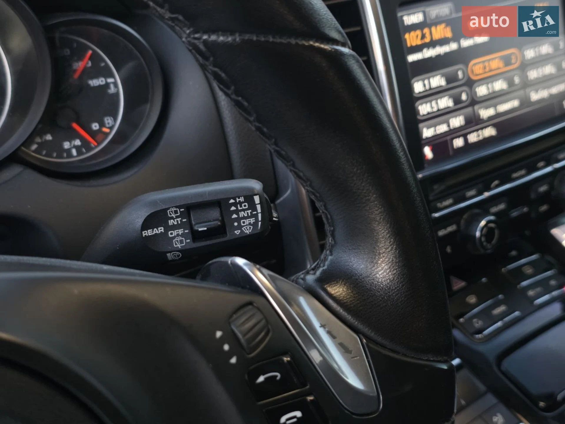 2011 Porsche Cayenne - мініатюра 35