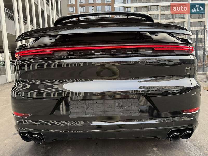Внедорожник / Кроссовер Porsche Cayenne 2024 в Киеве