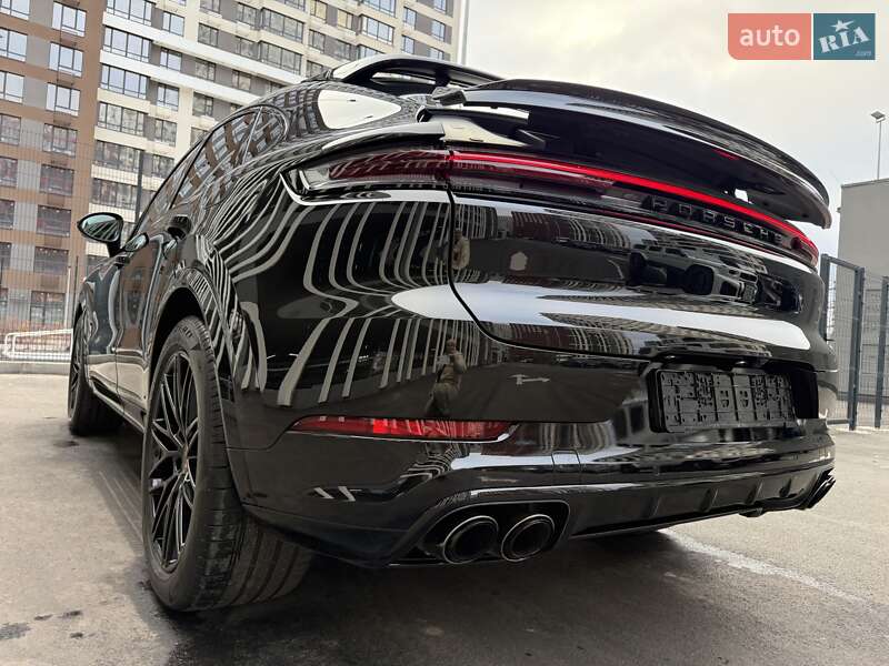 Внедорожник / Кроссовер Porsche Cayenne 2024 в Киеве
