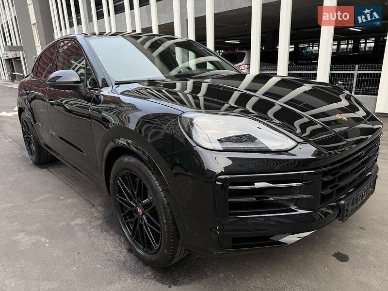 Внедорожник / Кроссовер Porsche Cayenne 2024 в Киеве