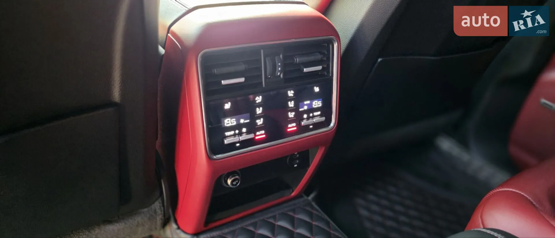 2021 Porsche Cayenne - мініатюра 15