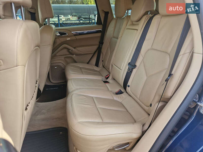 Позашляховик / Кросовер Porsche Cayenne 2013 в Києві фото 13 Позашляховик / Кросовер Porsche Cayenne 2013 в Києві