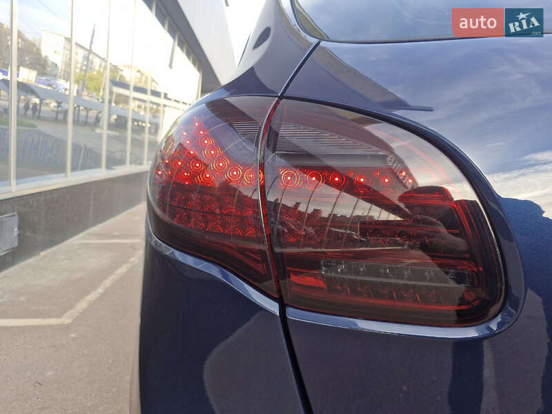 Позашляховик / Кросовер Porsche Cayenne 2013 в Києві фото 28 Позашляховик / Кросовер Porsche Cayenne 2013 в Києві