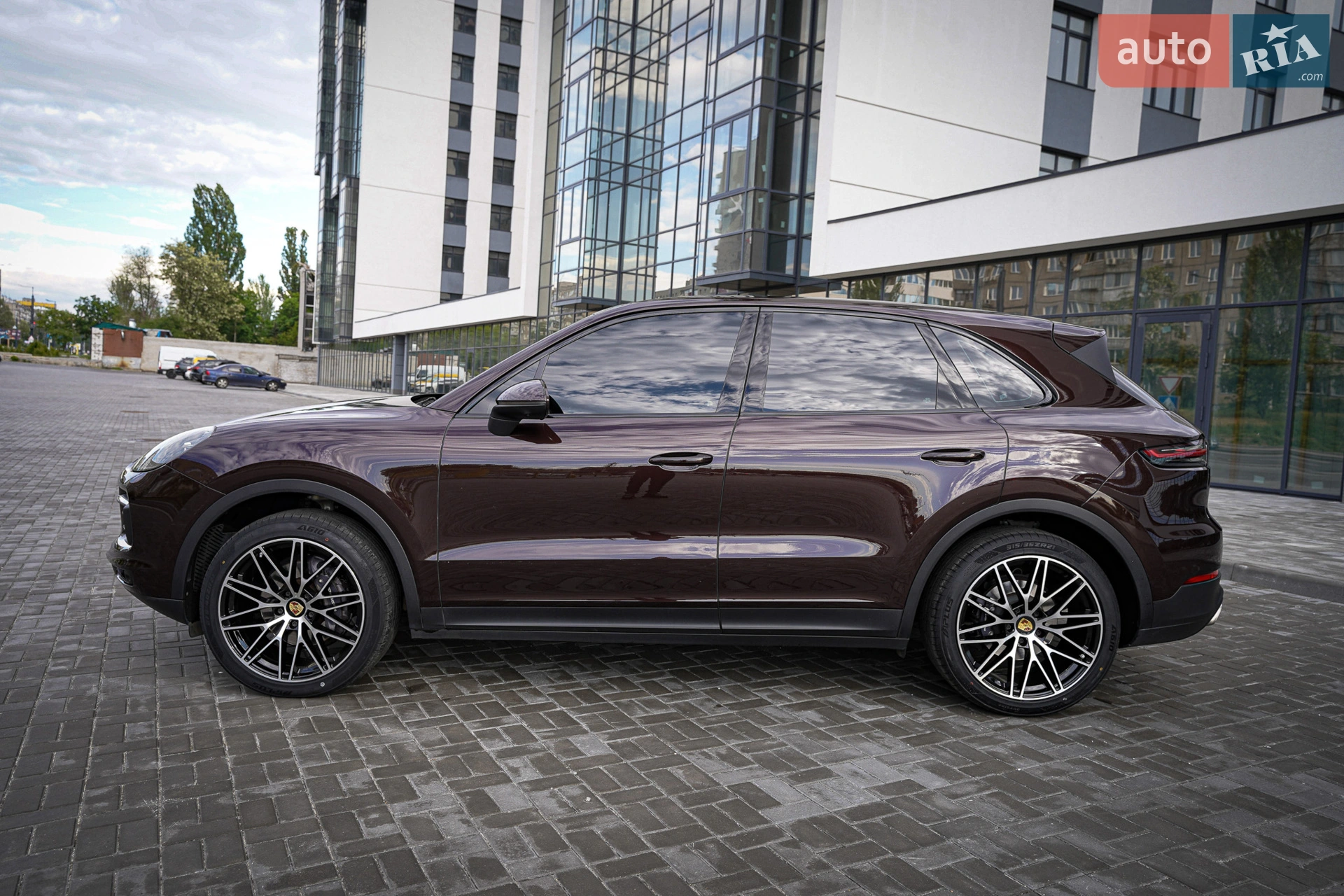 2019 Porsche Cayenne - мініатюра 6
