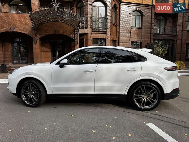 Позашляховик / Кросовер Porsche Cayenne 2021 в Броварах