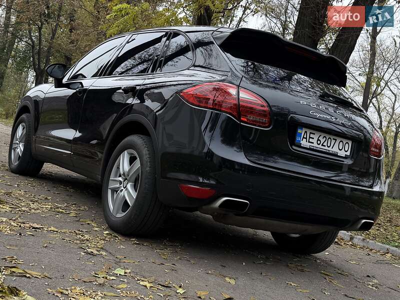 Позашляховик / Кросовер Porsche Cayenne 2011 в Кам'янському фото 31 Позашляховик / Кросовер Porsche Cayenne 2011 в Кам'янському