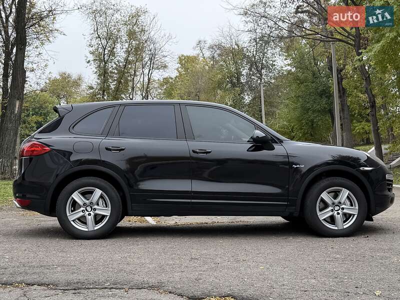 Позашляховик / Кросовер Porsche Cayenne 2011 в Кам'янському фото 59 Позашляховик / Кросовер Porsche Cayenne 2011 в Кам'янському