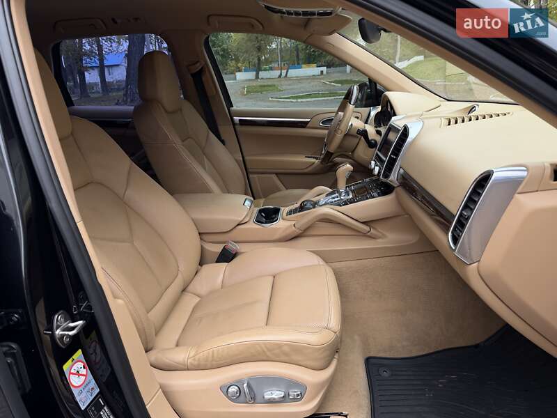Позашляховик / Кросовер Porsche Cayenne 2011 в Кам'янському фото 82 Позашляховик / Кросовер Porsche Cayenne 2011 в Кам'янському
