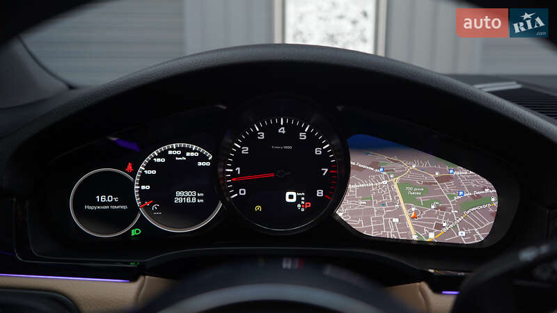 Позашляховик / Кросовер Porsche Cayenne 2018 в Львові