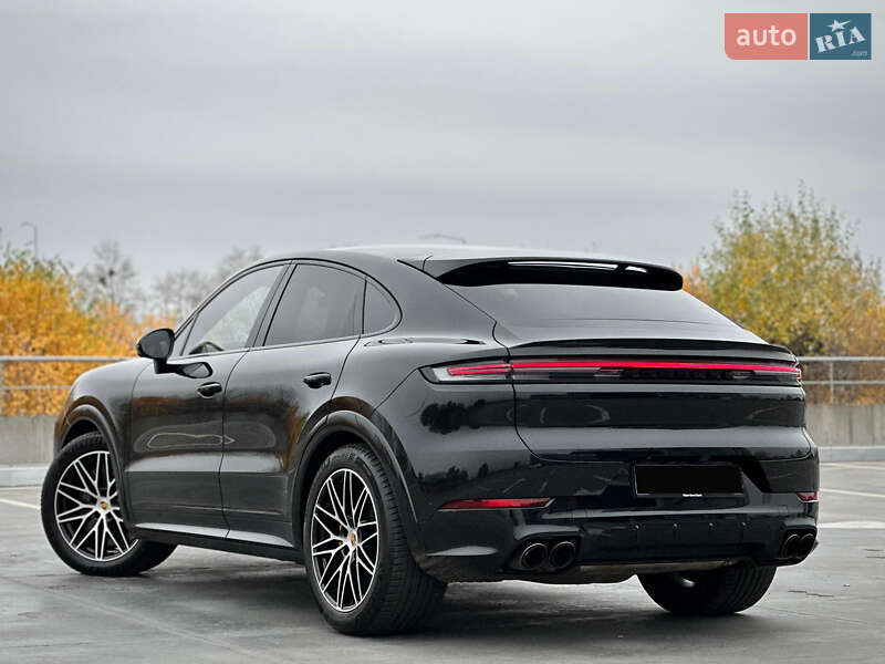 Позашляховик / Кросовер Porsche Cayenne 2024 в Києві