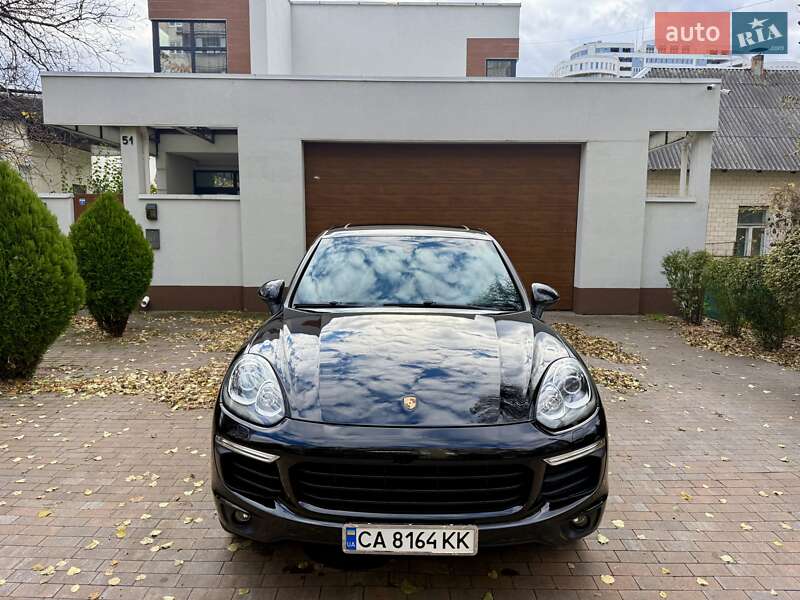Внедорожник / Кроссовер Porsche Cayenne 2016 в Киеве фото 16 Внедорожник / Кроссовер Porsche Cayenne 2016 в Киеве