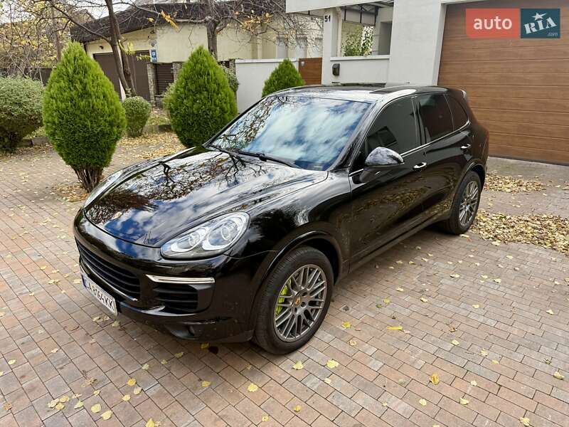 Внедорожник / Кроссовер Porsche Cayenne 2016 в Киеве фото 19 Внедорожник / Кроссовер Porsche Cayenne 2016 в Киеве