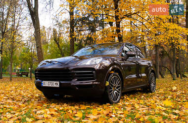 Позашляховик / Кросовер Porsche Cayenne 2018 в Києві