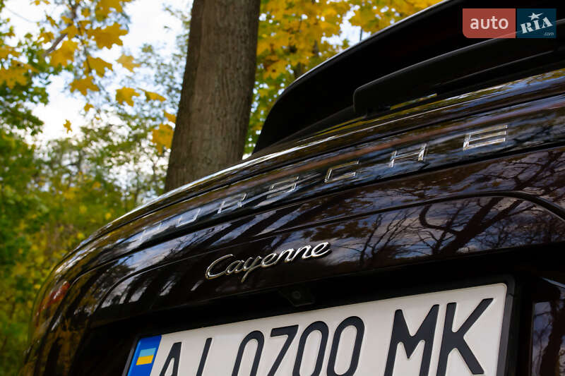 Внедорожник / Кроссовер Porsche Cayenne 2018 в Киеве