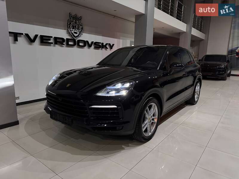 Внедорожник / Кроссовер Porsche Cayenne 2019 в Одессе