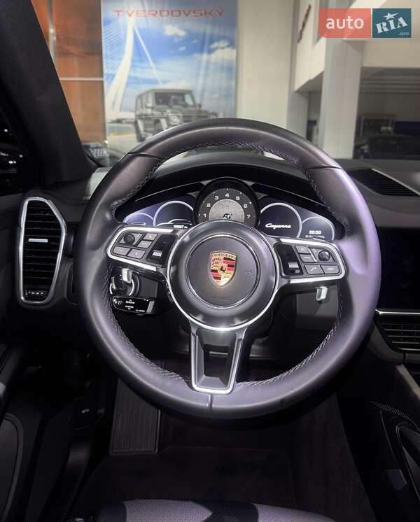 Внедорожник / Кроссовер Porsche Cayenne 2019 в Одессе